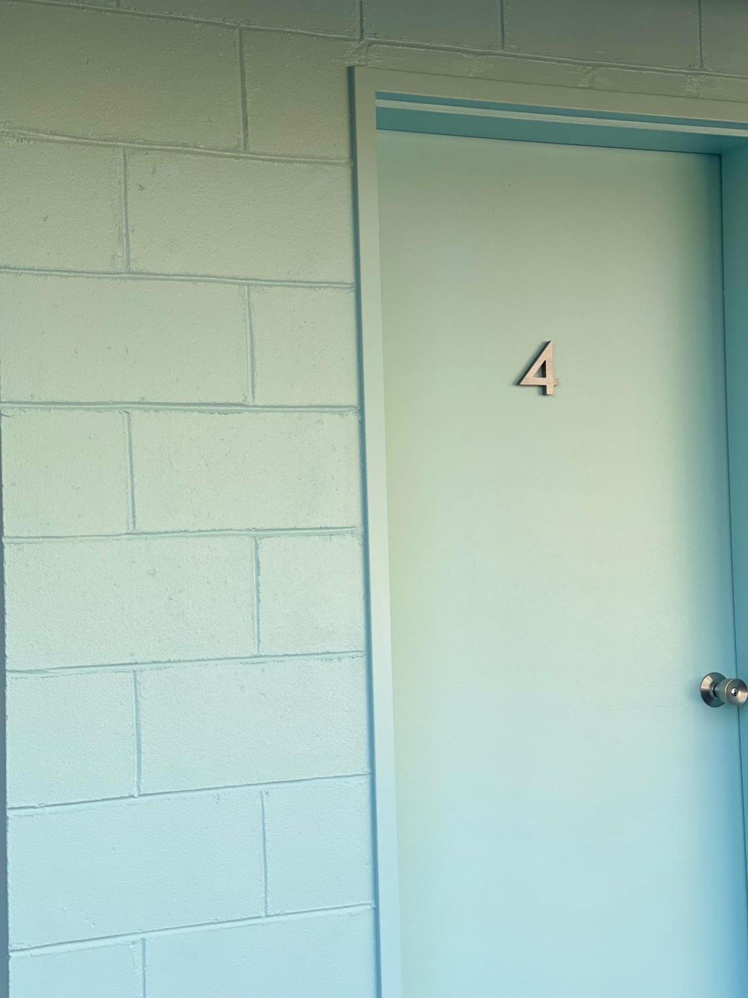 Bungalow Motel ギルガンドラ エクステリア 写真